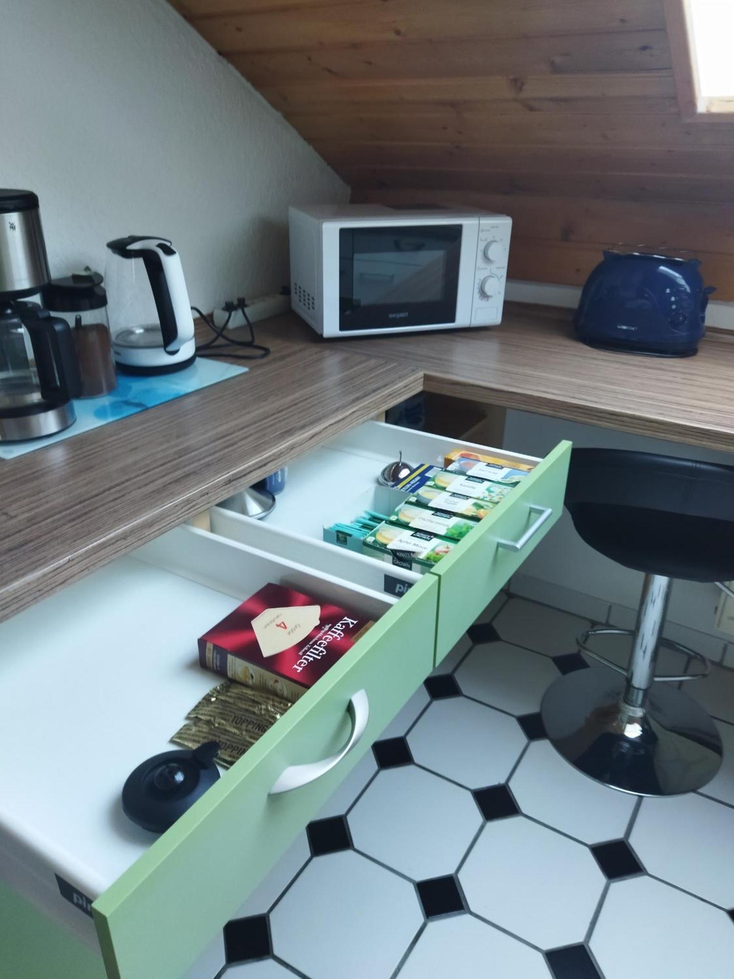 Aussergewoehnliche Atelierferienwohnung Mit Balkon An Der Donau Winzer Exterior foto