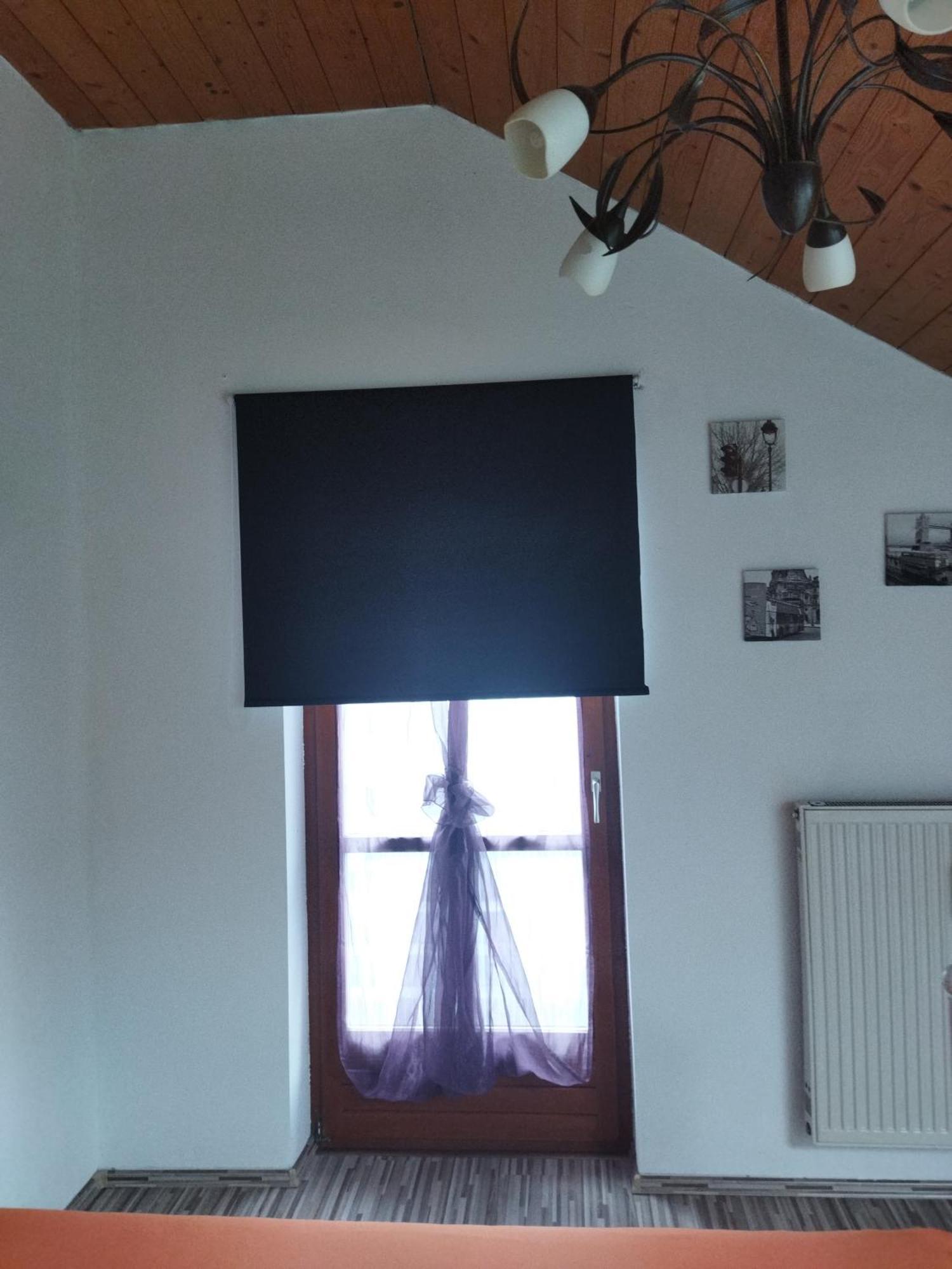 Aussergewoehnliche Atelierferienwohnung Mit Balkon An Der Donau Winzer Exterior foto